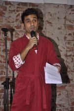 Vir Das at India_s largest comedy festival launch in Blue Frog, Mumbai on 22nd Sept 2013 (26).jpg
